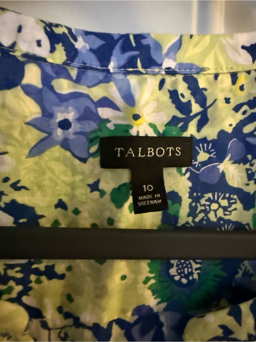 Talbots Floral V-Neck Button Front 3/4 Sleeve Fit & Flare Dress Cotton 10 - Picture 2 of 6